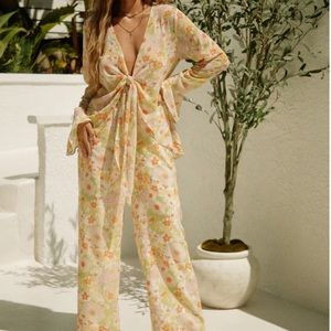 Miss Lola Nadiah Pant & Tie Top Floral Set